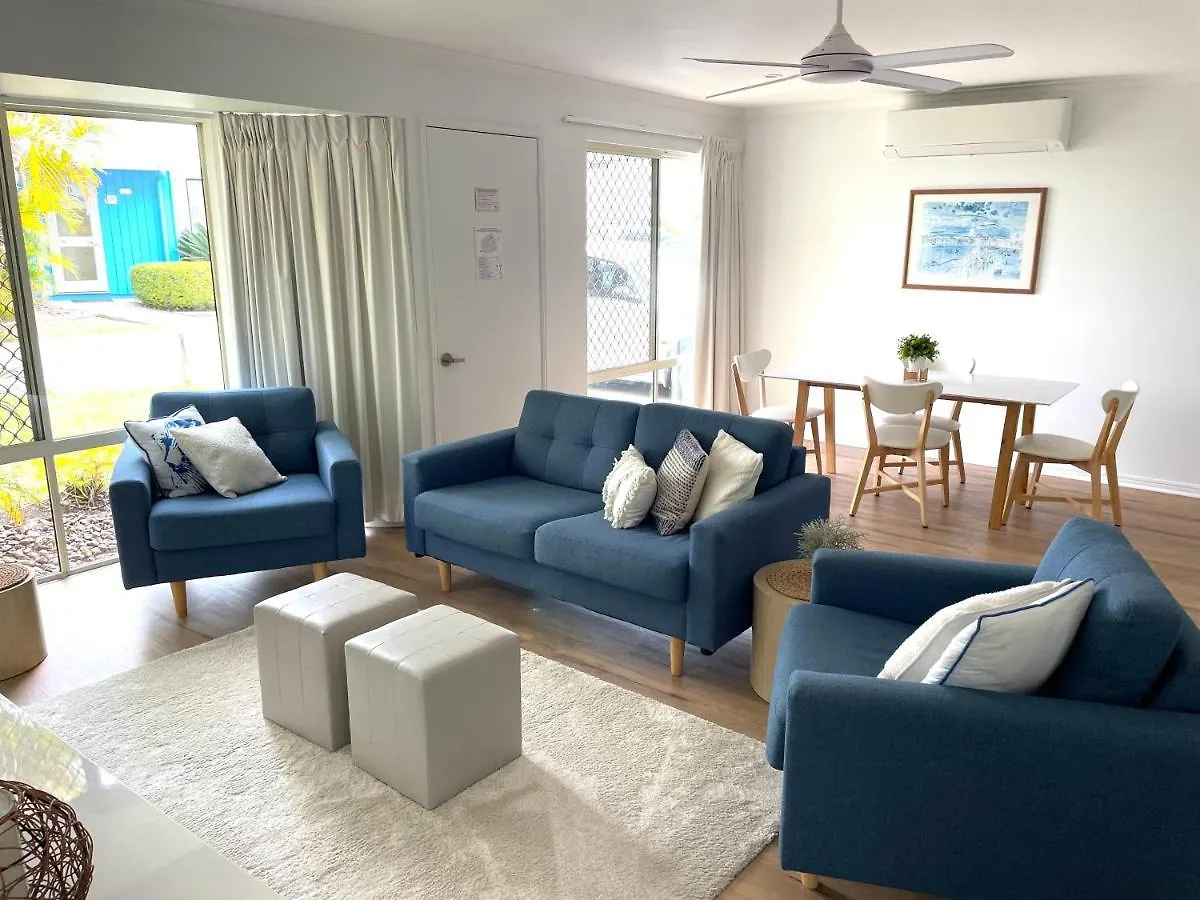 2 Bedroom Ground Level Villa In Tropical 4* Resort Noosaville